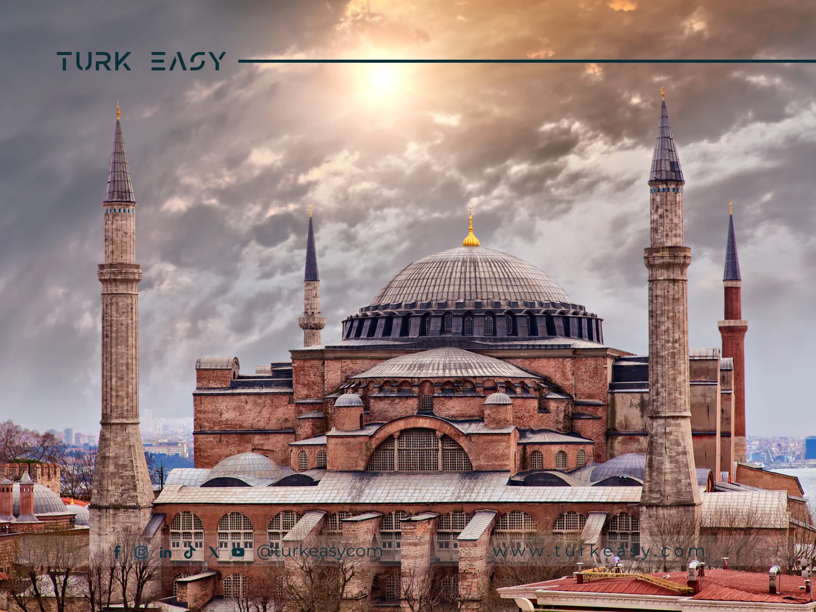 İstanbul'daki Ayasofya Camii Hakkında Detaylar 2024 |  Turk Easy 